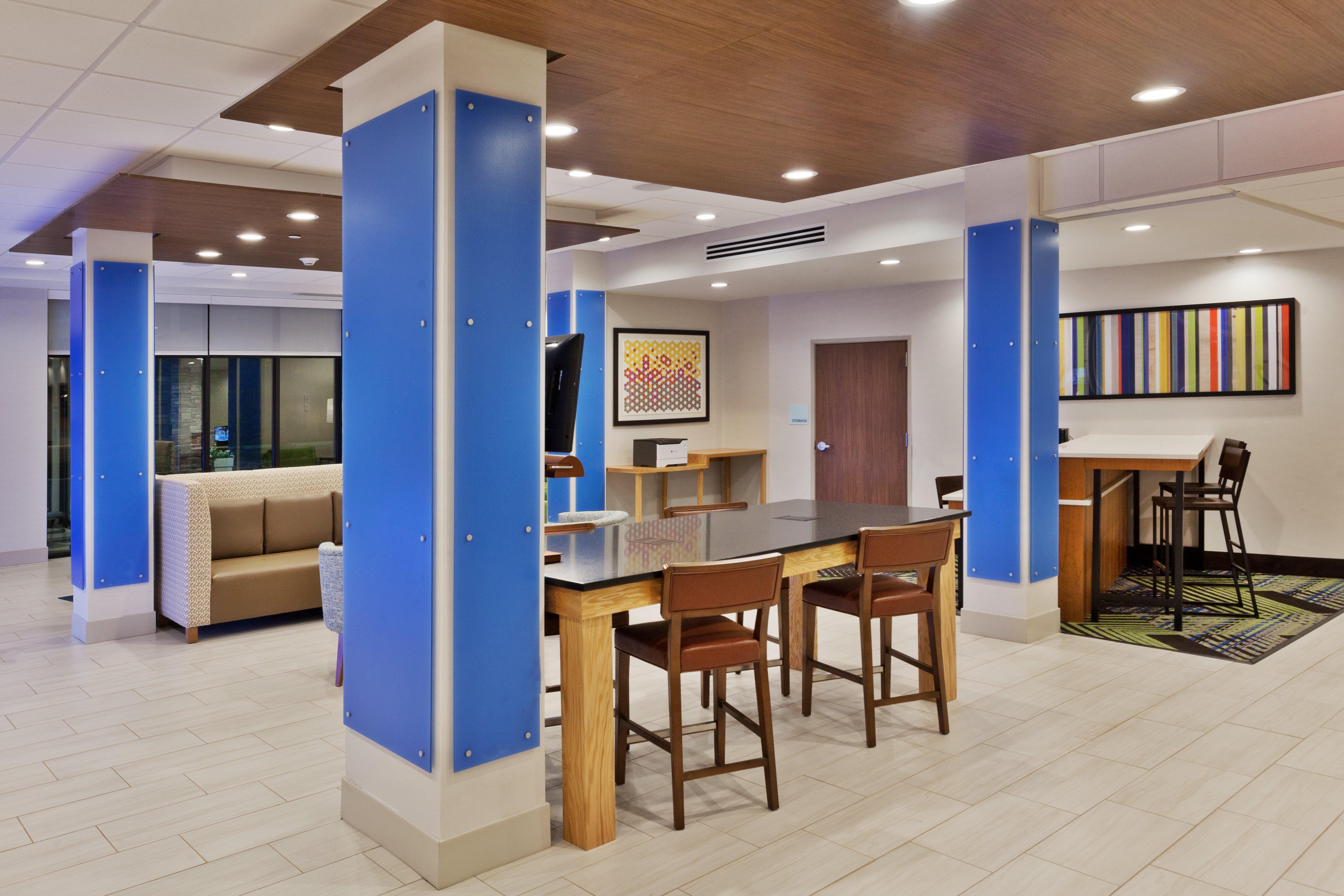 Hotel Express & - By Ihg Fayetteville